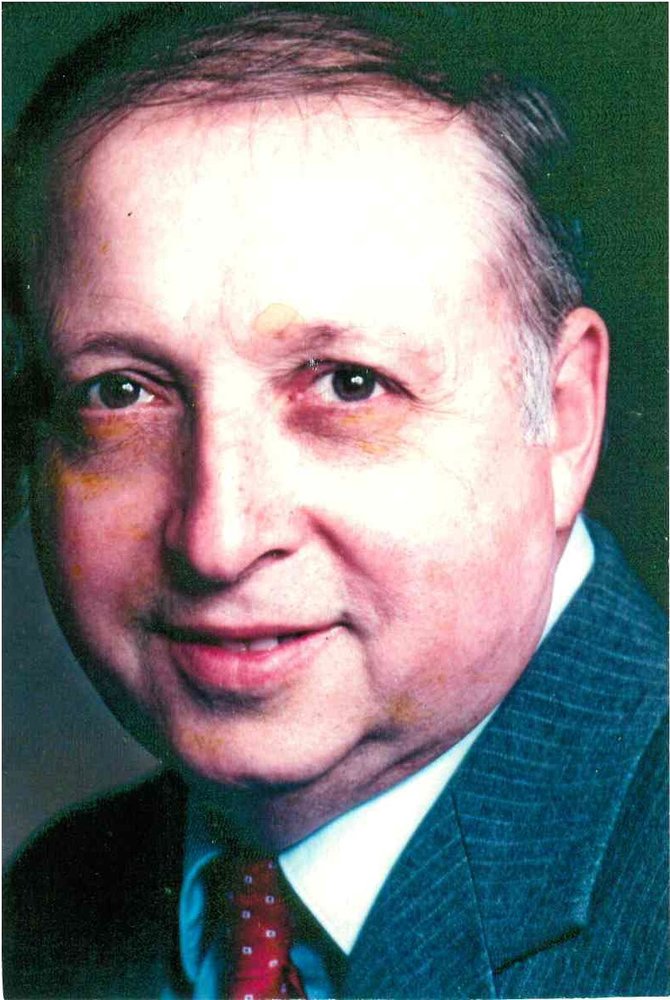 Robert VanDusen